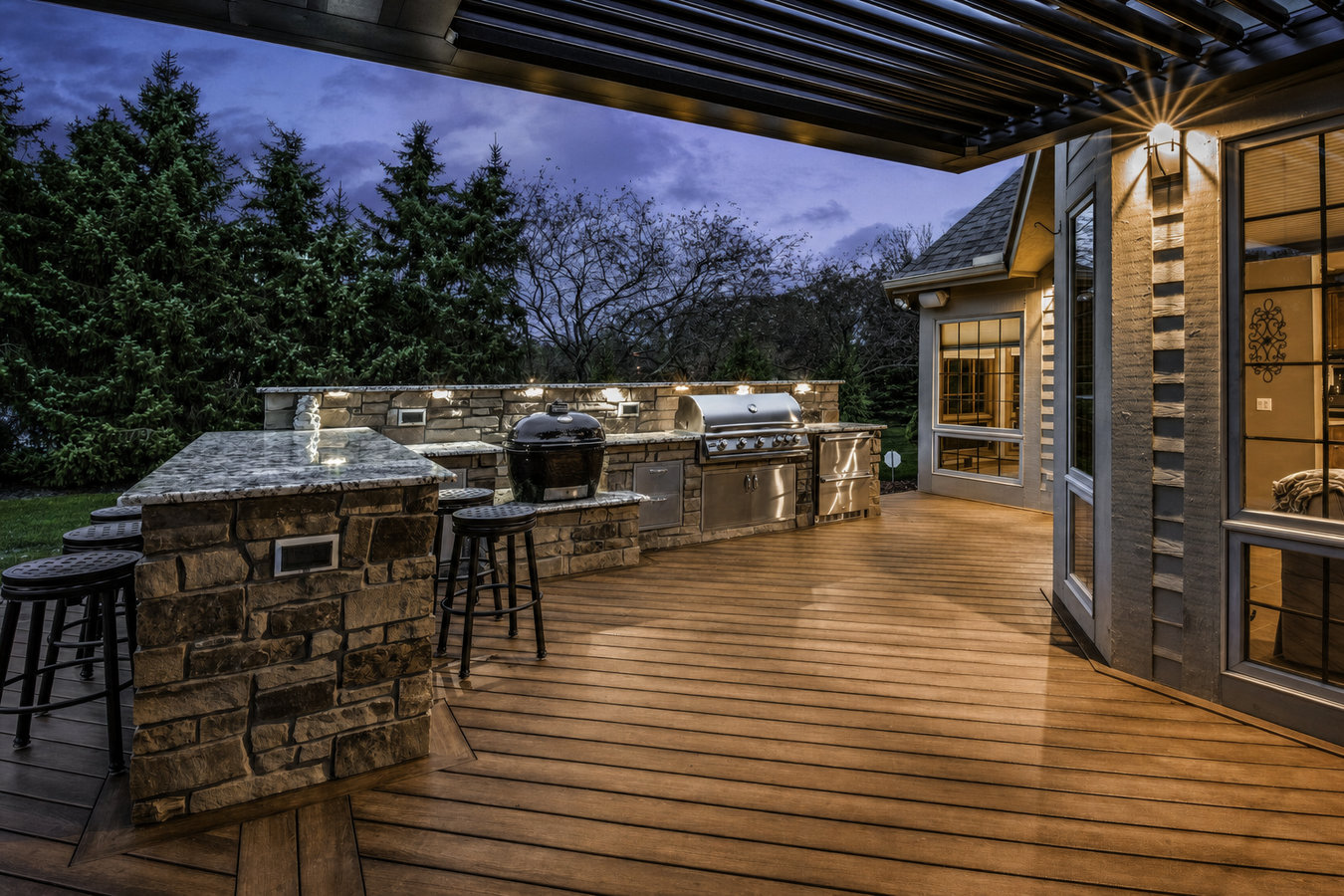 Outdoor kitchen decks in Santa Barbara, CA